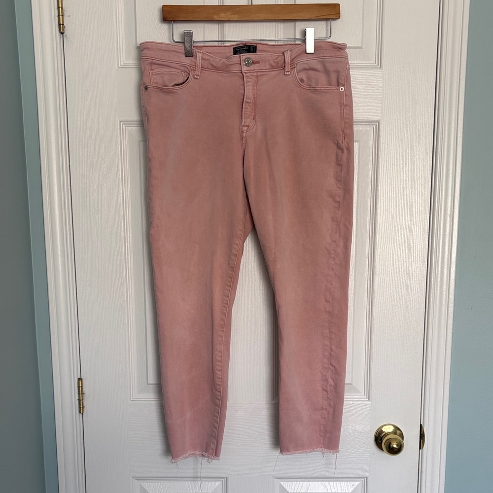 Abercrombie & Fitch Harper low rise ankle jeans